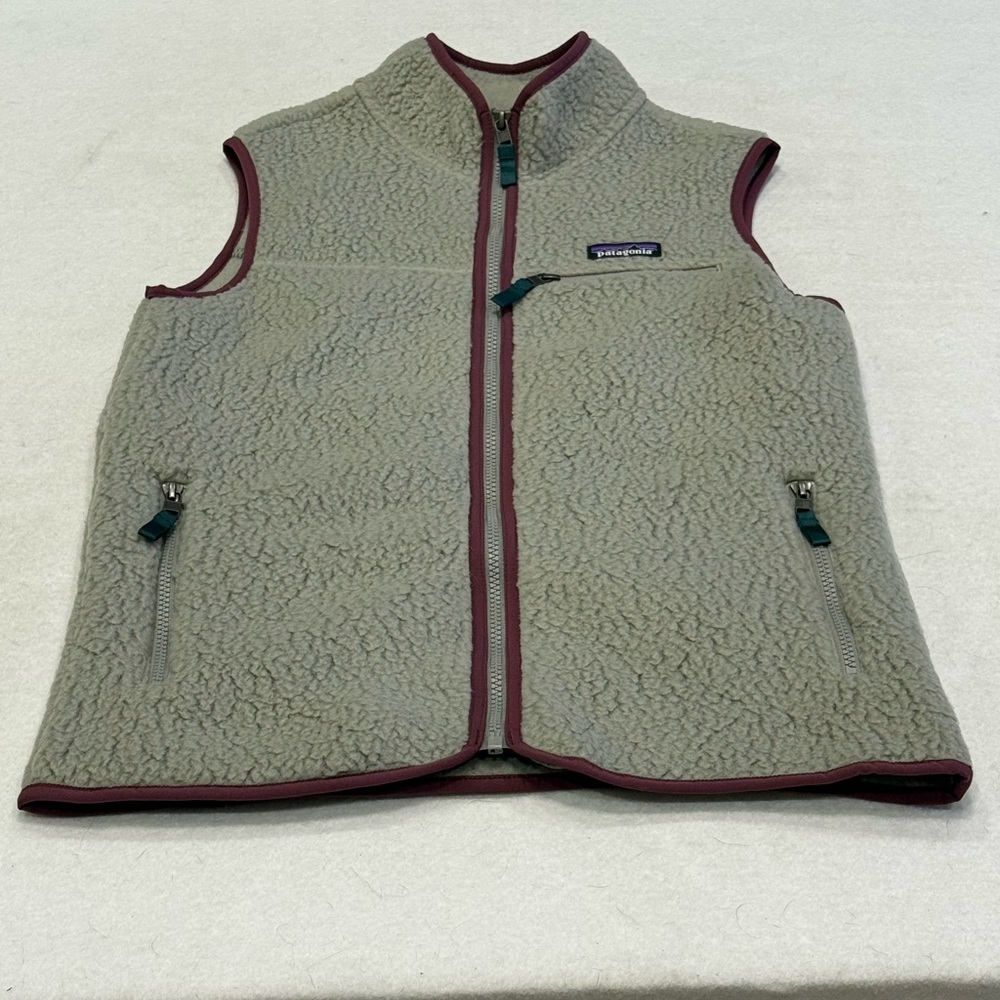 Patagonia  Fleece Vest - Gray and Burgundy Womens size M